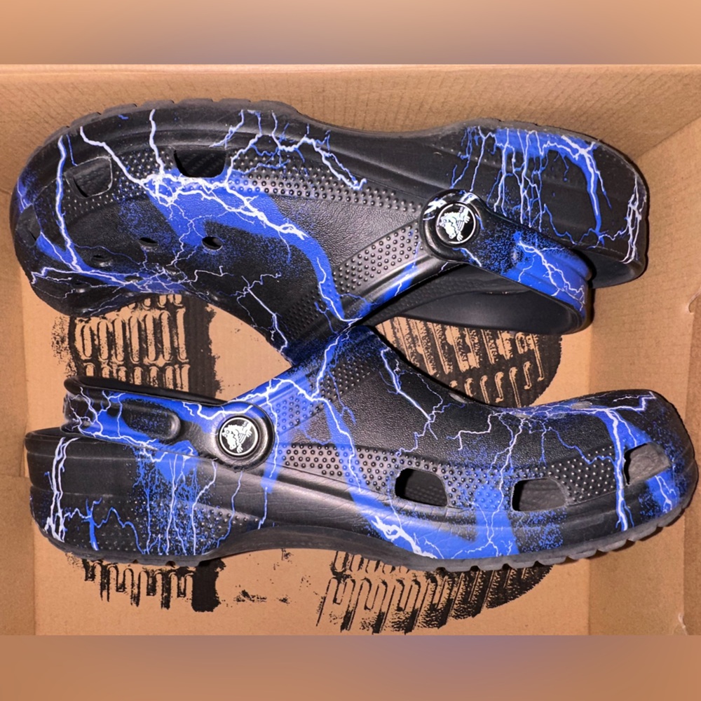 CROCS Blue Lightning Classic Clog